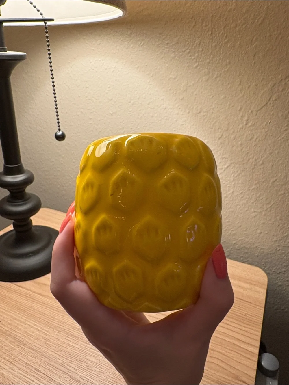 Pineapple pot